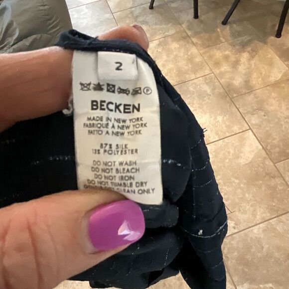 Becken Cinched Flare Dress Sz 2 Navy Blue Pinstriped Button Front Silk Dress H3 - Picture 12 of 12